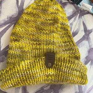 Yellow Knit Beanie -adult